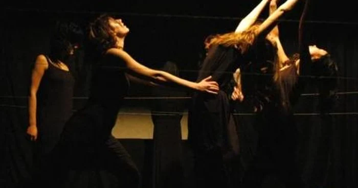 Thespis vă aşteaptă la festival