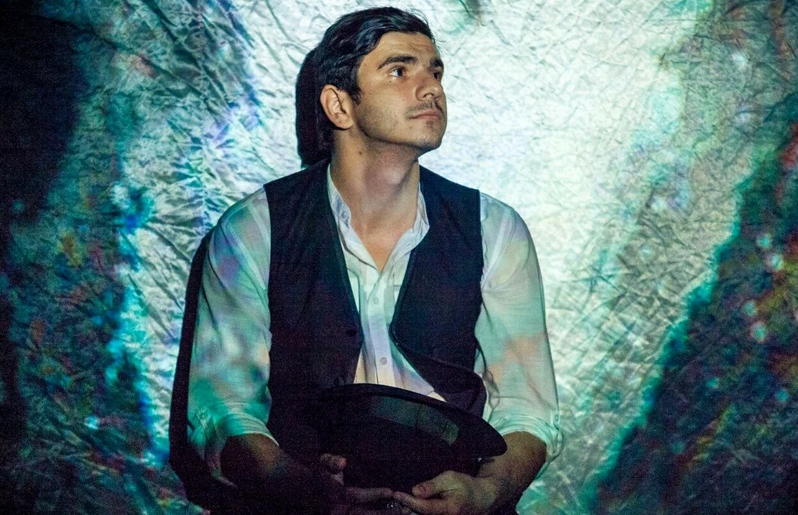Alexandru Bogdan îl imită pe Vali VijelieFoto Arhivă Personală