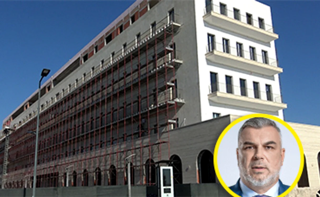 Cosmin Olăroiu caută clienți pentru apartamentele din complexul rezidențial din Mamaia