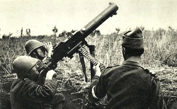 Un punct de apărare antiaeriană al soldaților români