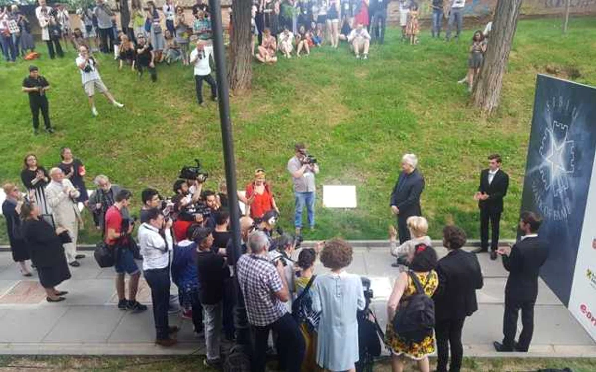 Tim Robbins a primit, sâmbătă-seară, o stea pe Aleea Celebrităţilor FOTOGRAFII: Ruxandra Predescu/ Facebook