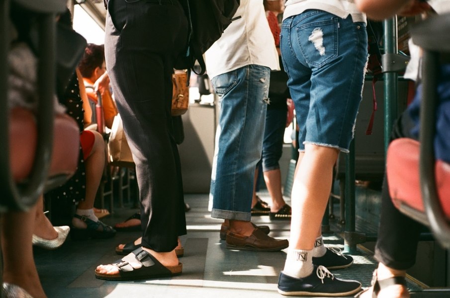 Bilete de tren aproape epuizate: unde își petrec angajații minivacanța dintre 1 și 5 iunie