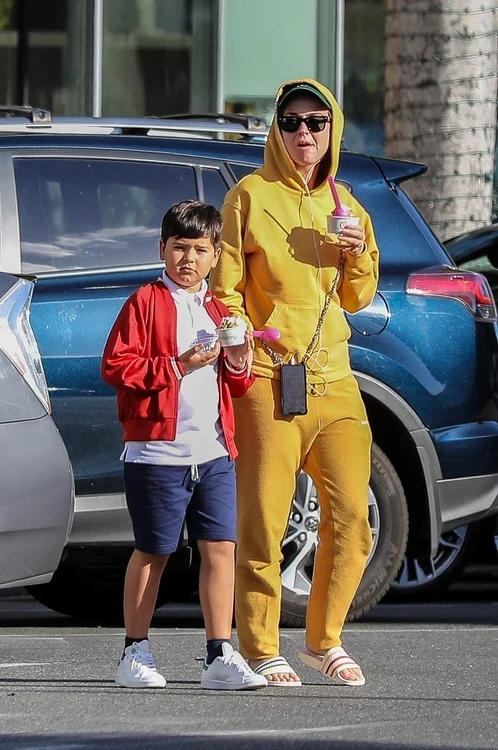 5 kty perry profimedia 0435094964 jpg jpeg