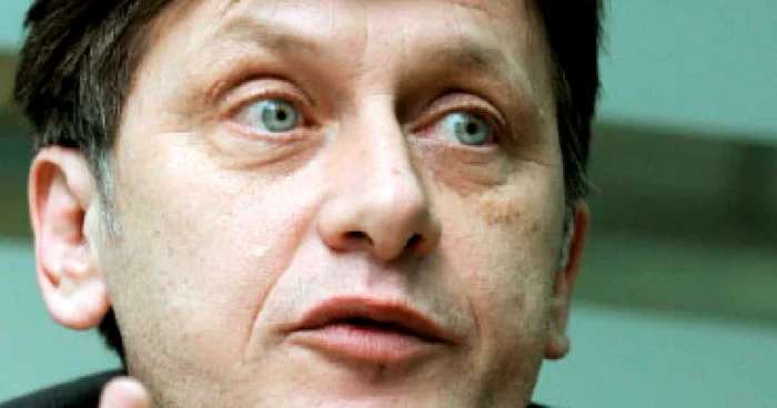 PNL îi cere explicaţii lui Băsescu