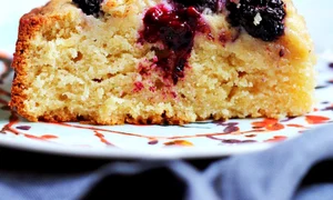Blackberry Almond Cake by Hip Foodie Mom 2 jpeg