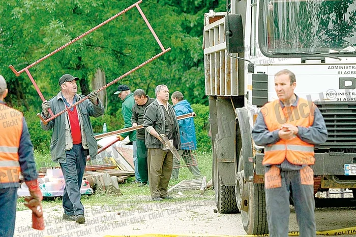 Roata mare a fost  făcută de Uzinele  Malaxa, în 1954 (Fotografii: Dorin Constanda )