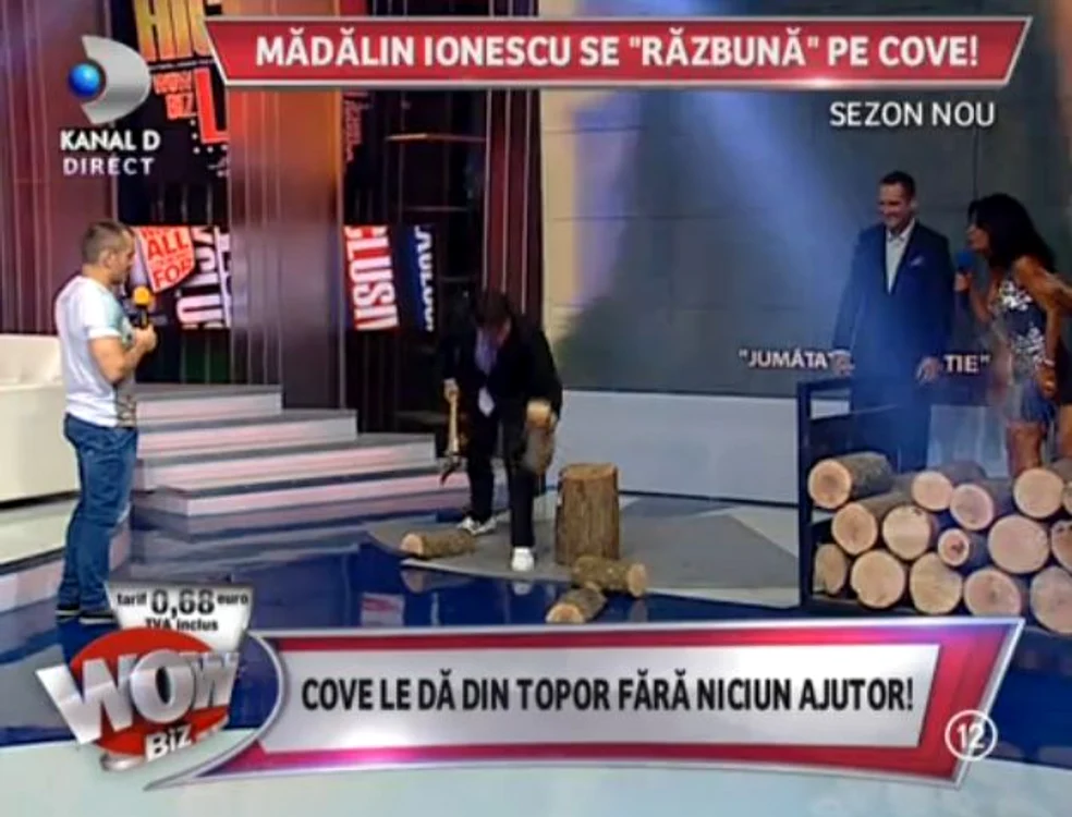 Gabriel Coveşeanu s-a descurcat de minune la spartul lemnelor (captură: WOWbiz)
