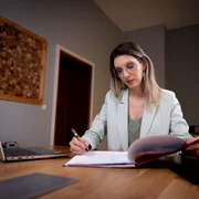 Diana Buzoianu Facebook jpg