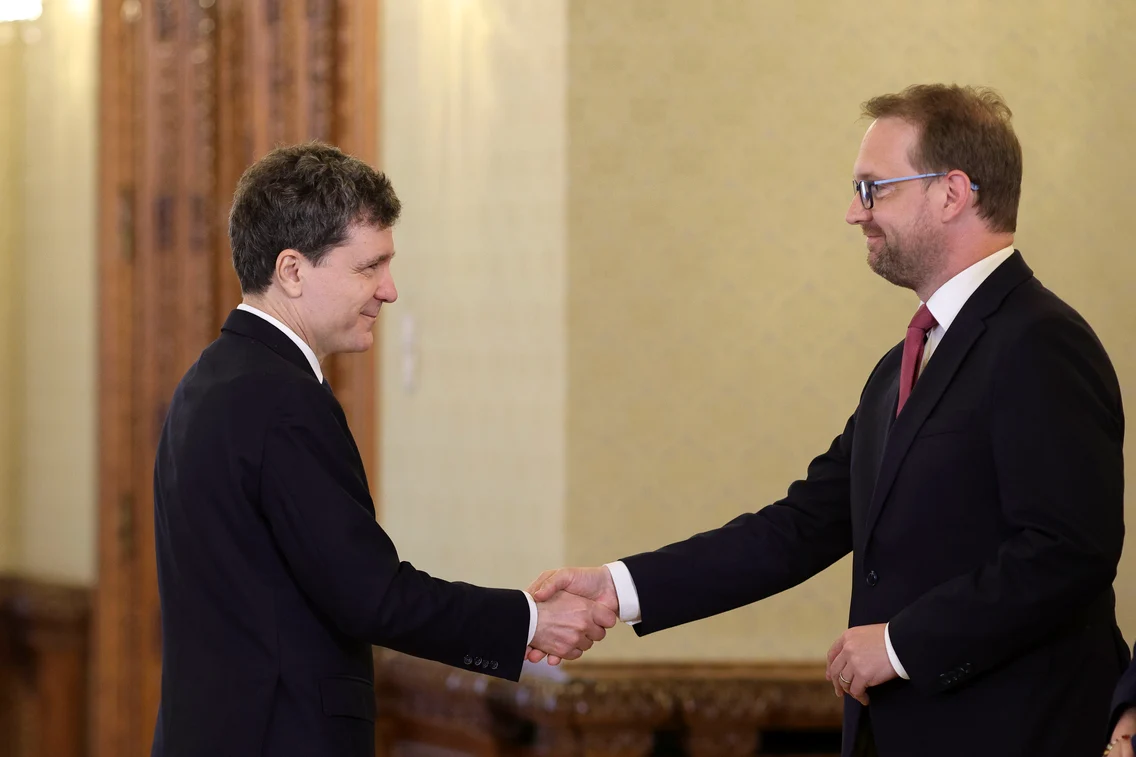 USR la consultările de la Cotroceni. FOTO: INQUAM Photos/Octav Ganea 