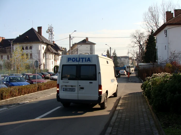 Adolescentul va fi prezentat procurorilor cu propunere de arestare preventivă