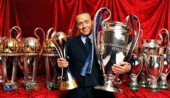 Fostul premier al Italiei e mândru de cele 28 de trofee câştigate sub patronatul lui, dar care l-au costat 75 milioane de euroFOTO: GAZZETTA.IT