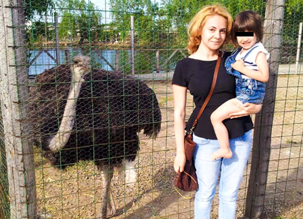 
    Pe Andreea Doinea o puteți  urmări în noul sezon al  serialului “Vacanța Mare -  Comoara din Sadova”, din  24 octombrie la Kanal D, de la ora  21.30Foto Arhivă Personală  