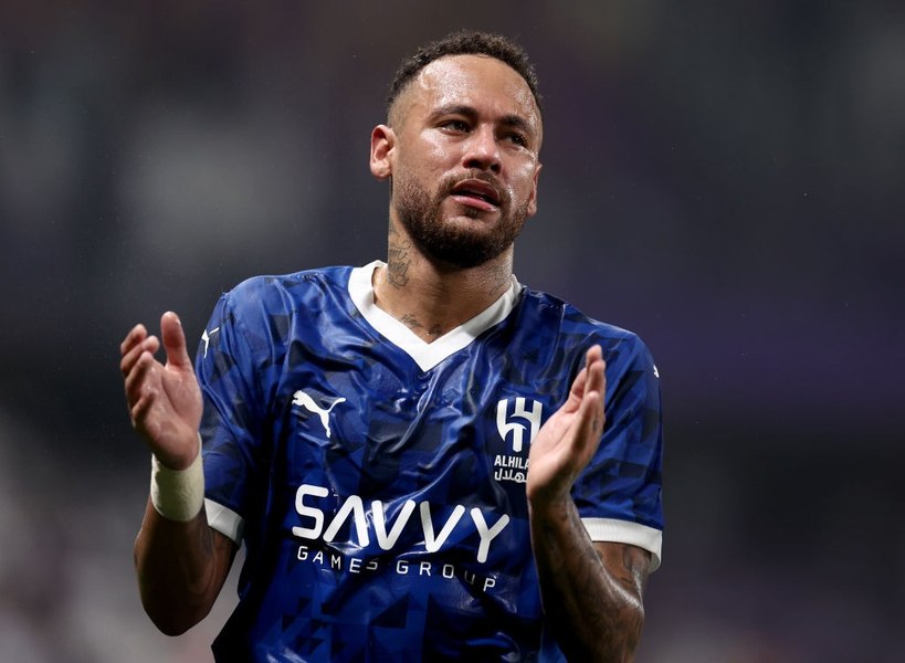 Neymar a plătit 50 de milioane de euro și va fi vecin în Dubai cu români