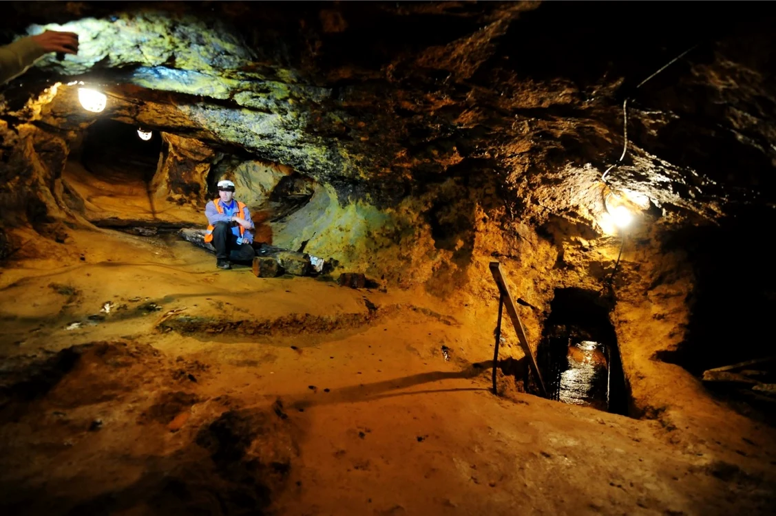 Rosia Montana exploatare Galeriile Romane FOTO AFP