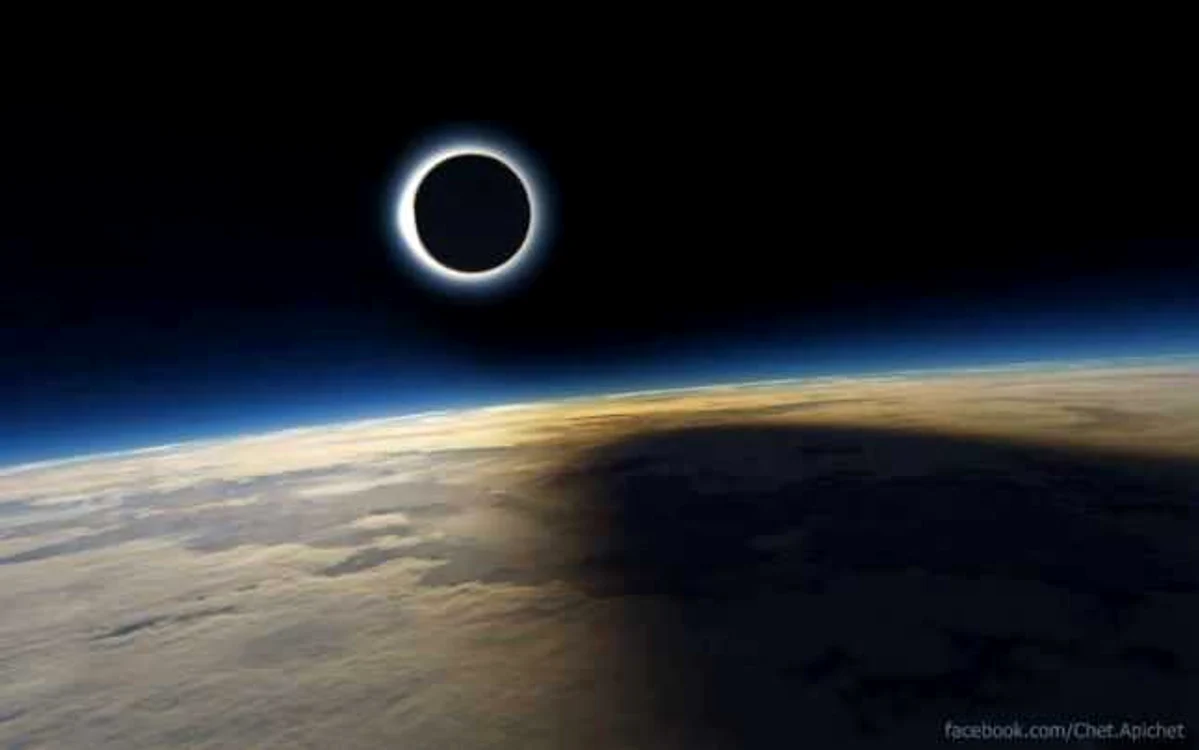 Echinocţiul de primăvară, luna gigant şi eclipsa de soare - triplu eveniment astronomic în 20 martie
