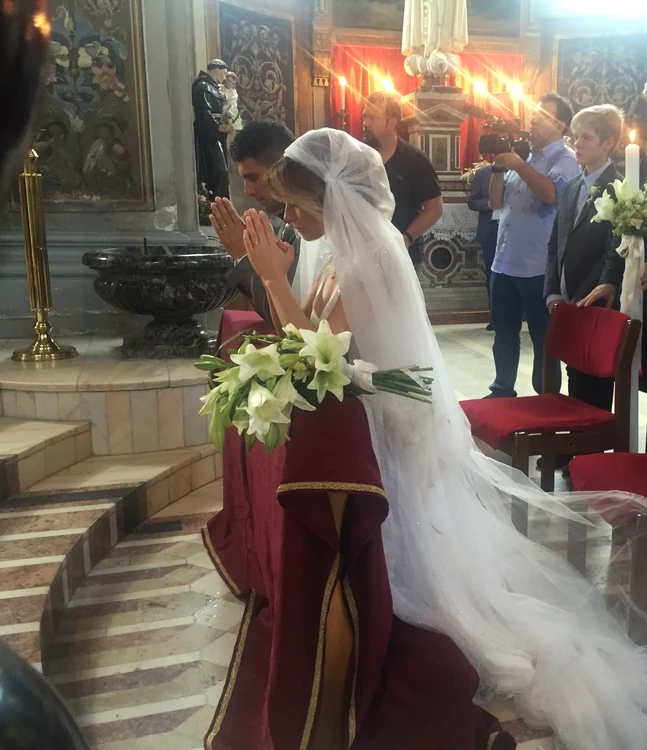 Cine a lipsit de la nunta Laurei Cosoi mai are o șansă de a fi alături de artistă săptămâna viitoarefoto: Arhiva Personală