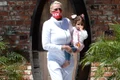 Brigitte Nielsen, 56 de ani, și a pus masca de fițe și a ieșit la limbare cu Frida  jpeg