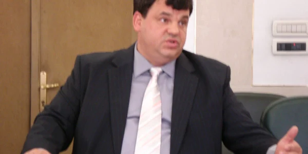 Omul de afaceri Giani Canschi, prezent la negocieri