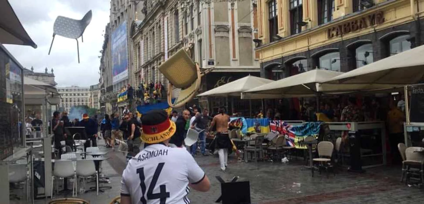 Bataia din Lillle (foto: Caught Offside)