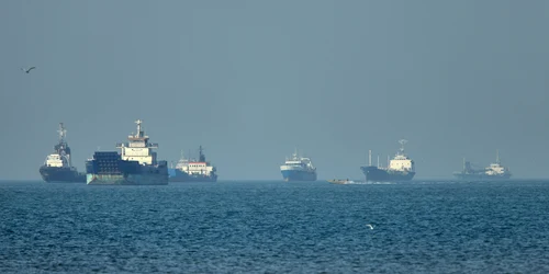 Nave de marfă în Strâmtoarea Ormuz FOTO profimedia jpg