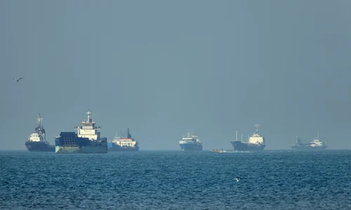 Nave de marfă în Strâmtoarea Ormuz FOTO profimedia jpg
