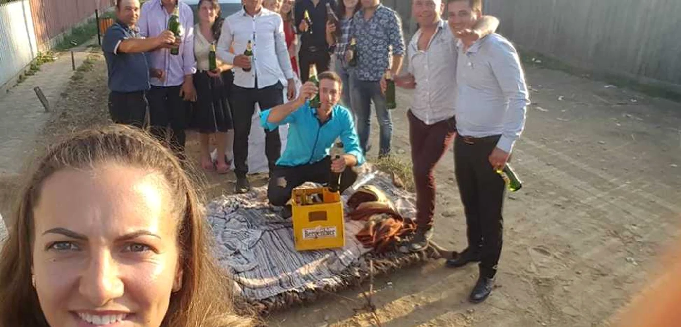 Grapa pe care a fost plimbată mireasa FOTO Facebook