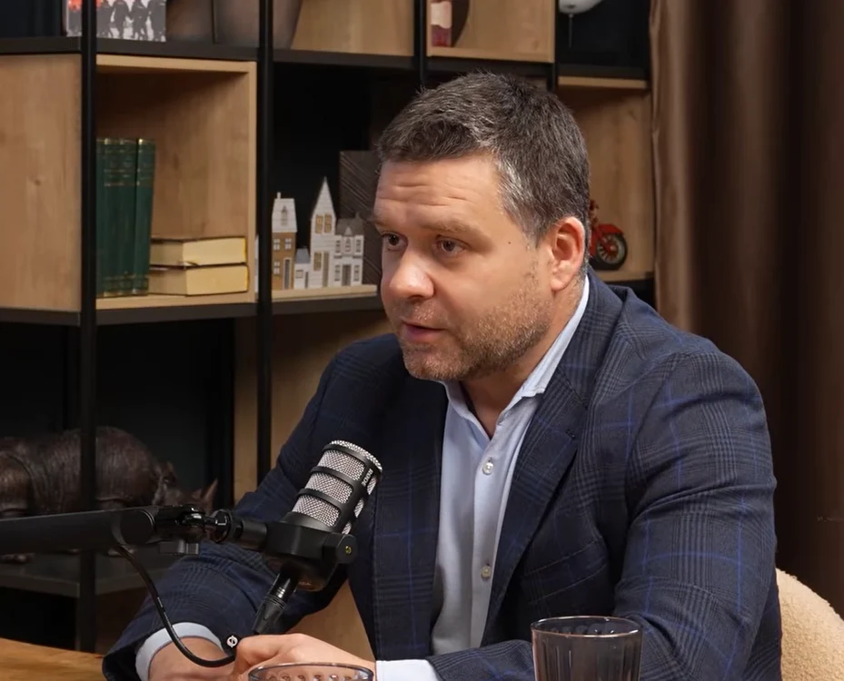 Primarul general al Capitalei, invitat la podcast. FOTO: captură video YouTube