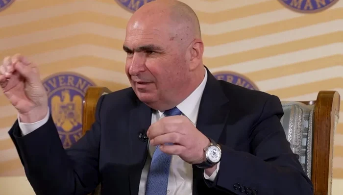 Premierul a precizat că ceasul pe care îl poartă este unul ieftin FOTO Facebook