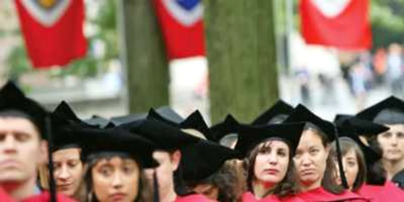 Printre absolvenţii facultăţilor europene s-ar putea număra mai mulţi studenţi români