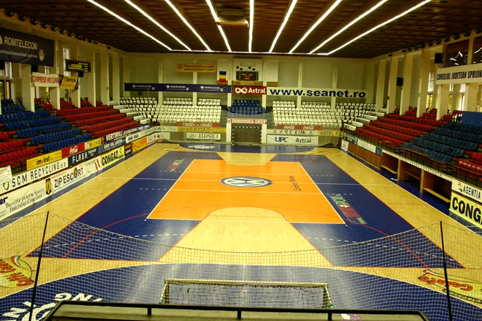 
    Sala Sporturilor din Constanţa ar putea găzdui în toamnă partide din Liga Campionilor  