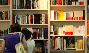 Bookfest v  5 0  Joi: linişte şi pace jpeg