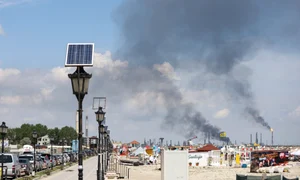 explozie incendiu rafinarie petromidia navodari 2 jpeg