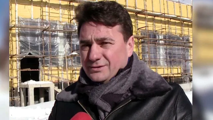 Directorul interimar al Companiei de Apă Brașov, Liviu Cocoș, a fost reținut de DNA.