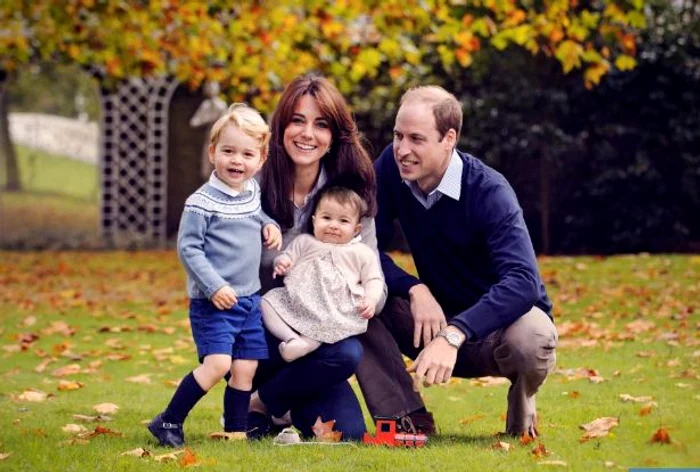 
    Cuplul Regal îl încurajează pe fiul lor să nu aibă un ”cel mai bun prieten”foto: The Sun  