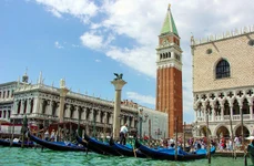 Statuia leului înaripat din Piața San Marco (© Pixabay)