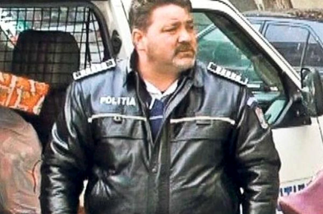 
    Polițistul Gheorghe Ionescu a fost înmormântat duminică, 23 august  