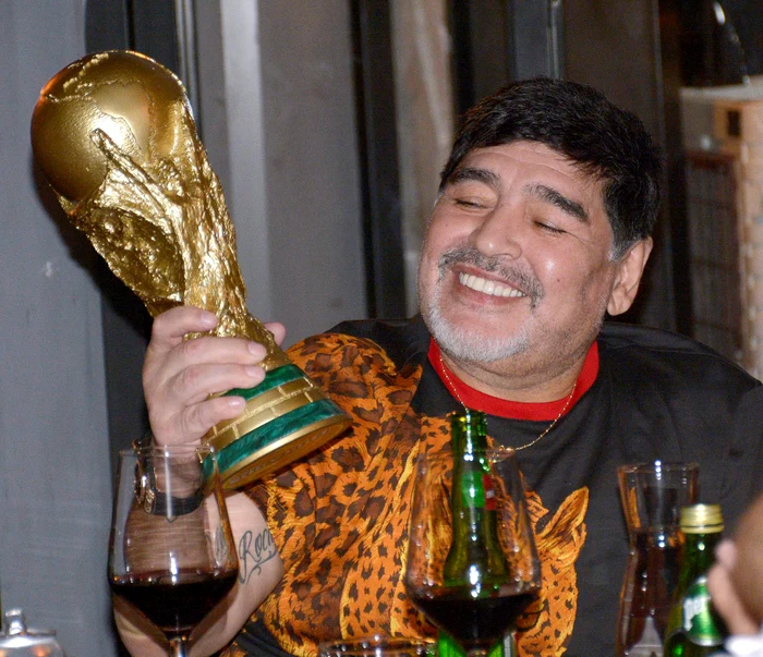 
    Maradona a stabilit mai multe recorduri ca jucător, dar lasă în urmă o avere de numai 100.000 de dolarifoto: EPA  