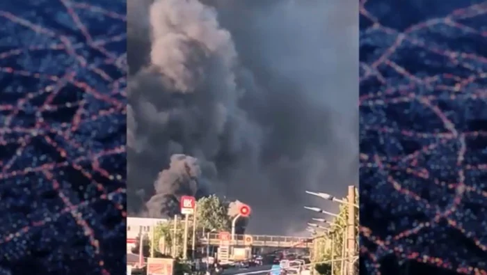 Incendiu la un depozit de cauciucuri în Bragadiru / FOTO: Digi24