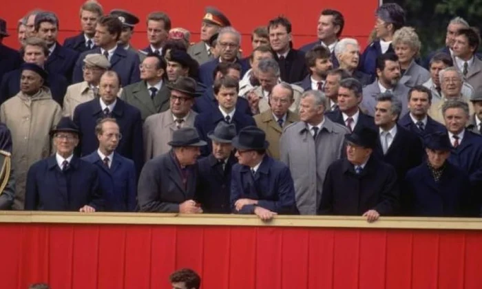 Zorii Revoluţiei Române: România lui Ceauşescu, prea rigidă pentru Vest, prea liberală pentru sovietici jpeg