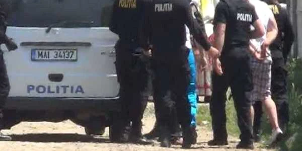 rapire politisti romi Galati