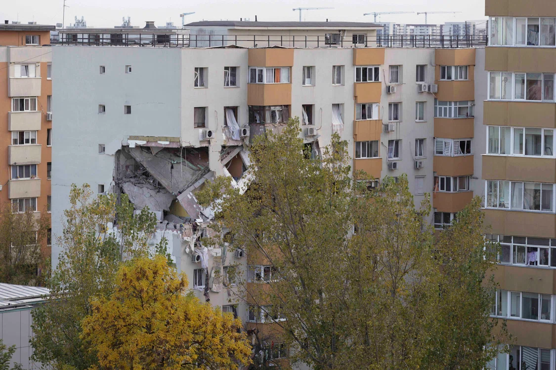 Blocul care a explodat vineri în Rahova