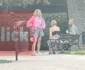 Flavia Mihășan a ieșit in parc, alături de fostul logodnic și cei doi copii ai lor Foto: Click!