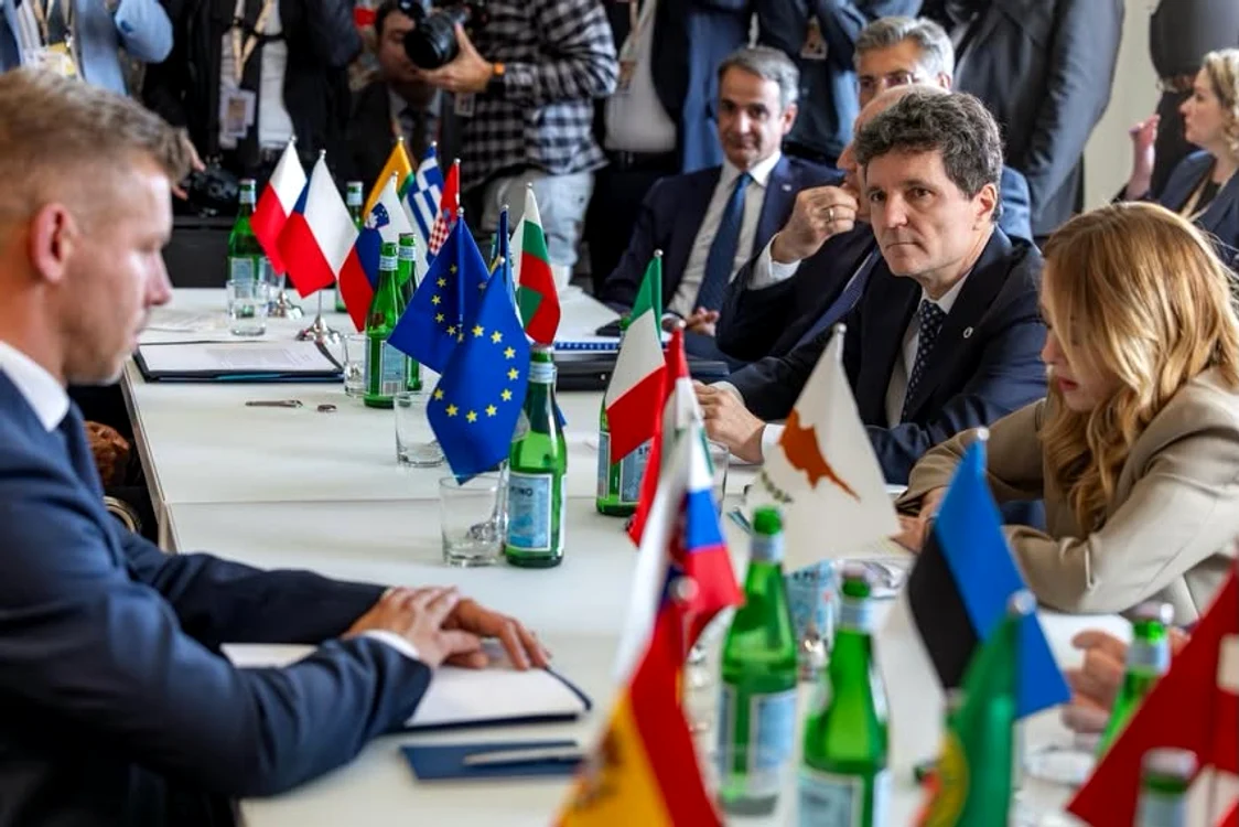 Prima reuniune de coordonare a grupului „Prietenii Coeziunii”. FOTO FB Nicușor Dan