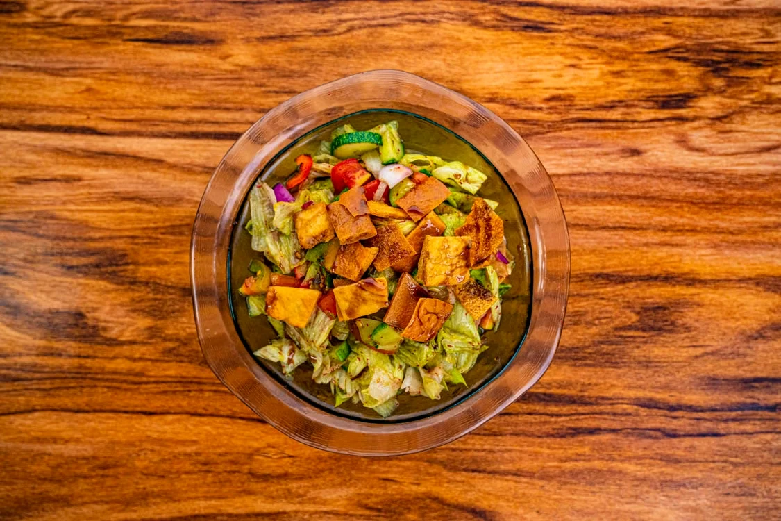 Salata orientală care te hidratează și îți oferă un aport important de vitamine/ sursa pexels