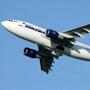 www airliners net Matt Kostelnick 2012 TAROM Romania Airbus A310 
