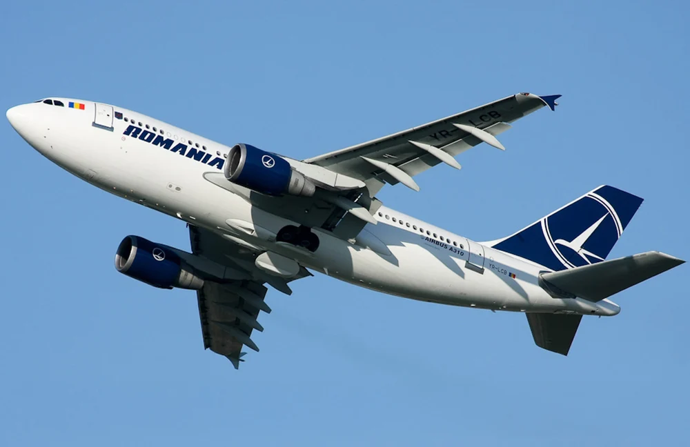 Activitatea TAROM continuă normal, fără riscul anulării unor zboruri din cauza lipsei de carburant. Discuțiile cu CE vor continua