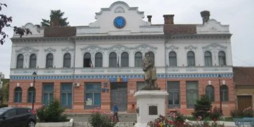 Reşiţa: Locuitorii oraşului Bocşa rămân fără apă