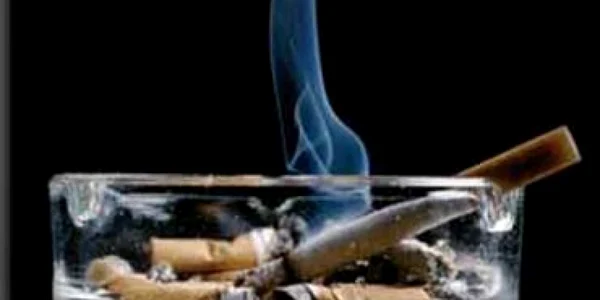 Moldova: Un tânăr a murit intoxicat, după ce a adormit cu ţigara aprinsă