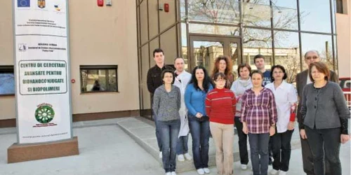 Colectivul Institutului de Cercetare „Petru Poni“, cei care lucrează cu aparatură de 4 milioane de euro