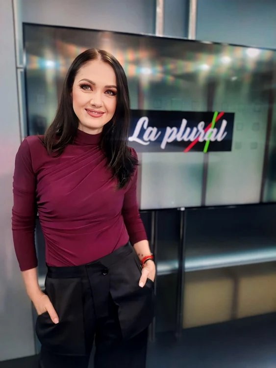 Urmărește emisiunea La Plural, moderată de Cristina Andreea Stan, doar la Canal 33